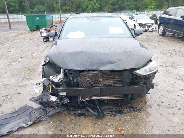 Hyundai ELANTRA SE 2018 5NPD74LF3JH318476 Image 6