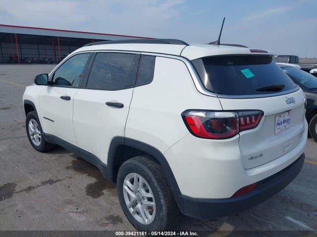 3C4NJDAB5MT575701 Jeep Compass Sport 4x4