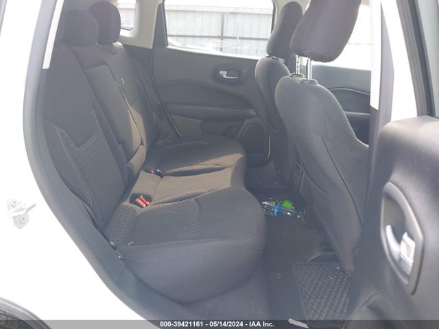 3C4NJDAB5MT575701 Jeep Compass Sport 4x4