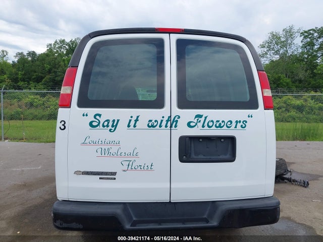 Chevrolet Express 2500 Work Van 2015 1GCWGFCF9F1203321 Image 16