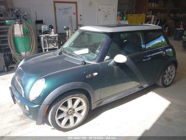 2004 MINI COOPER S WMWRE33484TD79360 Photo 1
