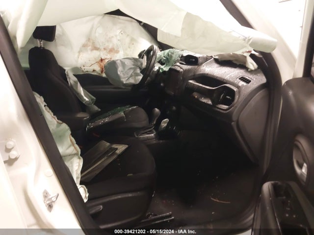 ZACNJDE12NPN70933 Jeep Renegade Altitude 4x4