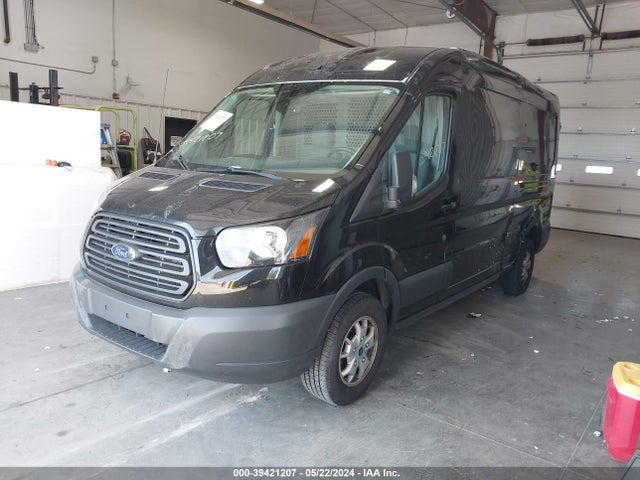 Ford Transit-250 2015 1FTYR2CM0FKA73014 Image 2
