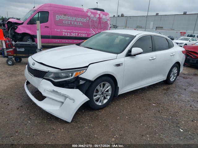 KIA Optima Lx 2016 5XXGT4L33GG094399 Image 2