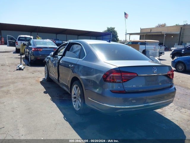 1VWCT7A36HC032674 Volkswagen Passat 1.8t Sel Premium