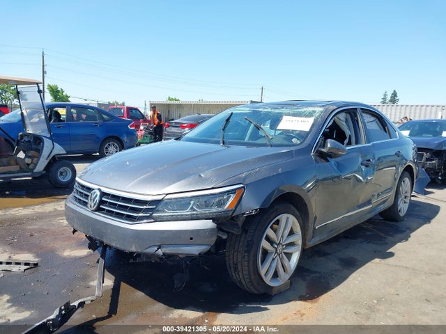 1VWCT7A36HC032674 Volkswagen Passat 1.8t Sel Premium