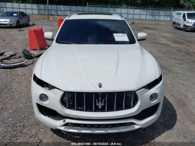 ZN661XUL0JX298190 Maserati Levante Granlusso