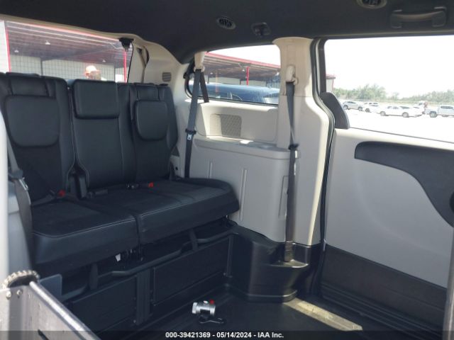 2C4RDGCG0KR771483 Dodge Grand Caravan Sxt