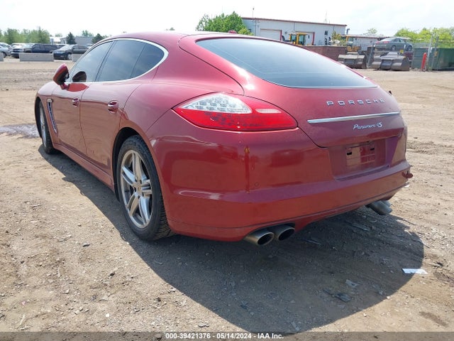 2013 PORSCHE PANAMERA WP0AB2A77DL060707 Photo 2