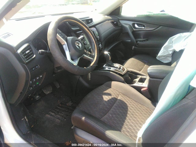 Nissan ROGUE SV 2019 5N1AT2MV0KC704211 Image 5