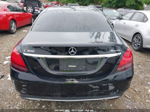 W1KWF8EB7MR615976 Mercedes-Benz C 300 4matic