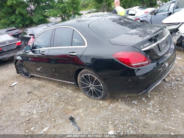 W1KWF8EB7MR615976 Mercedes-Benz C 300 4matic
