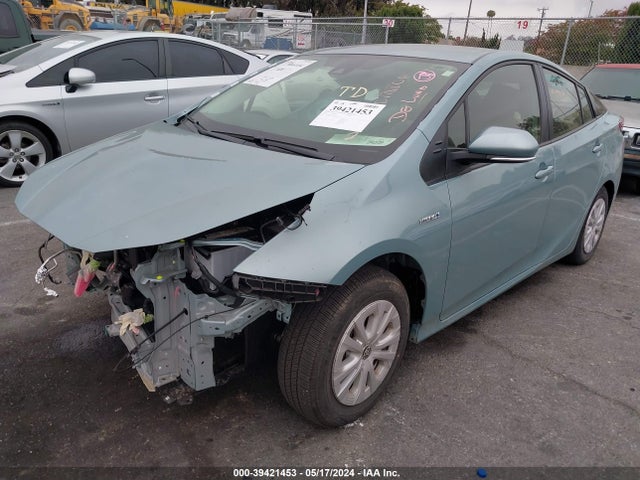 Toyota Prius L 2022 JTDKAMFU6N3188472 Image 2