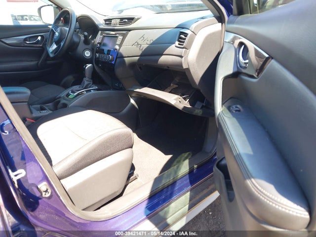 Nissan ROGUE S 2018 5N1AT2MT9JC830211 Image 5