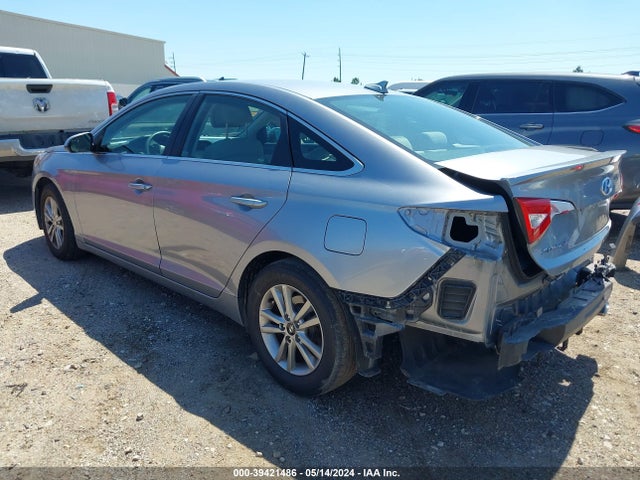 Hyundai SONATA SE 2016 5NPE24AF2GH372852 Image 3