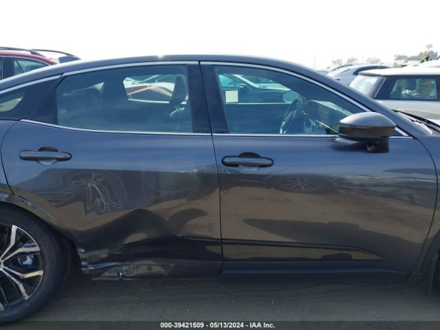 JTDAAAAF5R3029046 Toyota Crown Xle