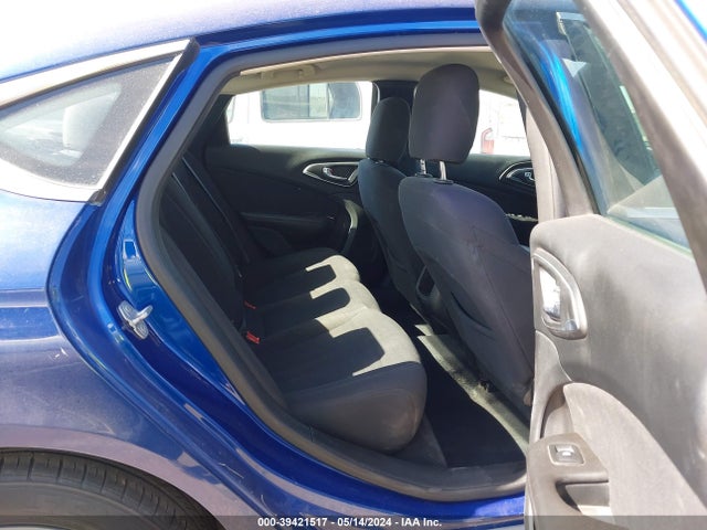 Chrysler 200 Limited 2015 1C3CCCAB0FN547291 Image 8