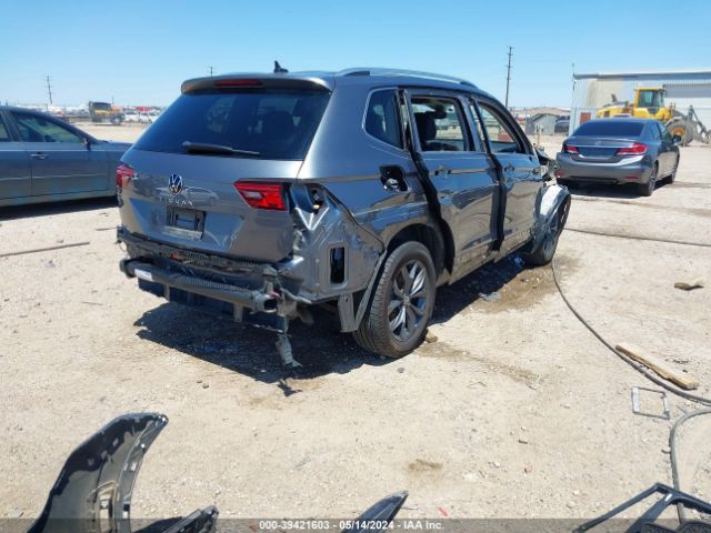 3VV3B7AX6NM011439 Volkswagen Tiguan 2.0t Se