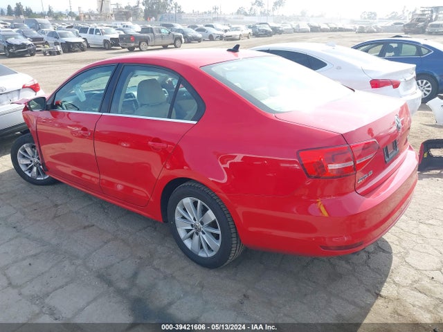3VWLA7AJ3FM275617 Volkswagen Jetta 2.0l Tdi Se