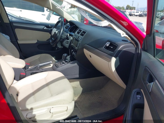 3VWLA7AJ3FM275617 Volkswagen Jetta 2.0l Tdi Se
