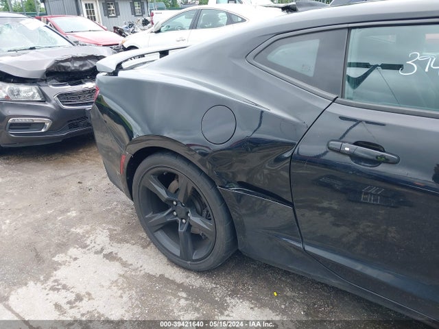 Chevrolet Camaro 1ss 2018 1G1FE1R71J0187714 Image 19