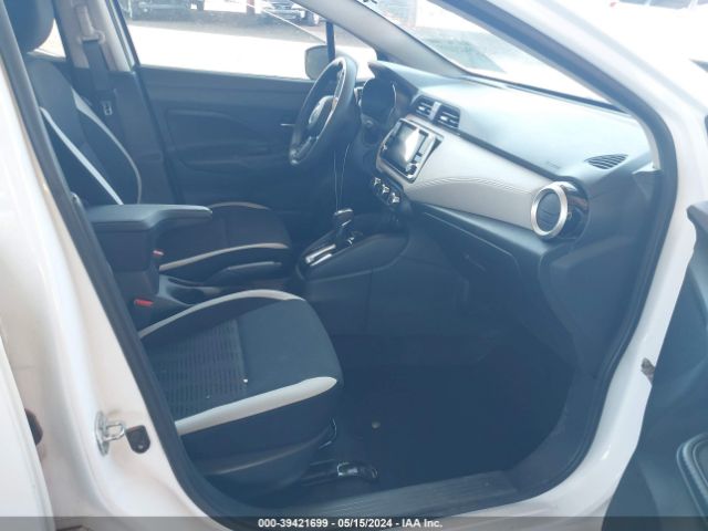 3N1CN8EV8LL804557 Nissan Versa Sv Xtronic Cvt