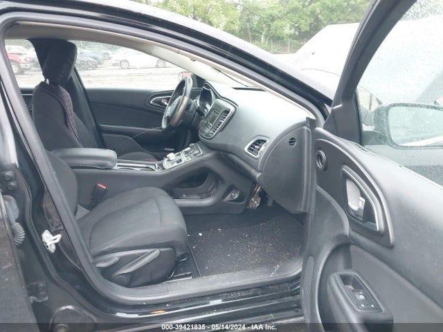 1C3CCCAB2FN755916 Chrysler 200 Limited