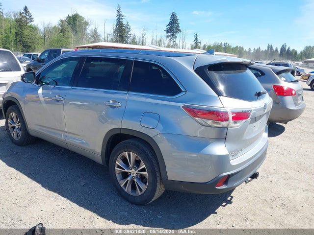 Toyota Highlander Xle V6 2015 5TDKKRFHXFS098951 Image 3