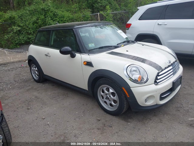 2013 MINI HARDTOP WMWSU3C53DT685389 Photo 0