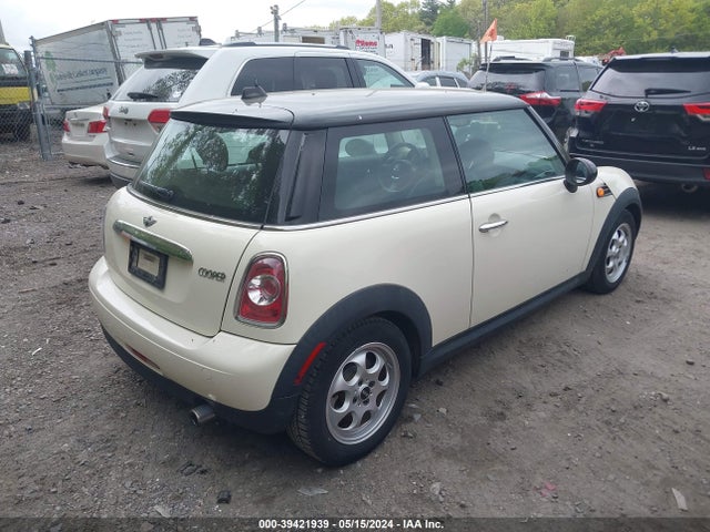 2013 MINI HARDTOP WMWSU3C53DT685389 Photo 3