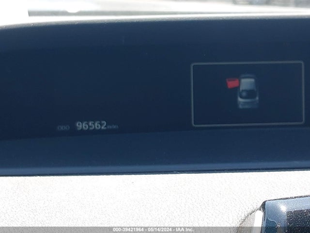 Toyota Prius Two 2017 JTDKBRFU9H3549756 Image 16