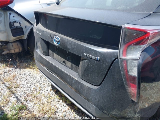Toyota Prius Two 2017 JTDKBRFU9H3549756 Image 17