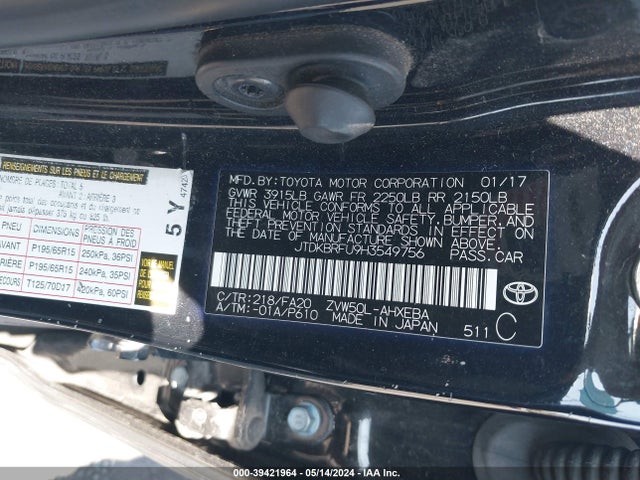 Toyota Prius Two 2017 JTDKBRFU9H3549756 Image 9