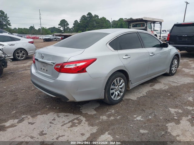 Nissan Altima 2.5 S 2017 1N4AL3AP8HN316680 Image 4