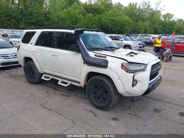 Toyota 4RUNNER SR5 2016 JTEBU5JR8G5365879 главное изображение