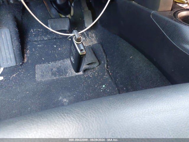 Toyota RAV4 SE 2018 2T3NFREV4JW434352 Image 11