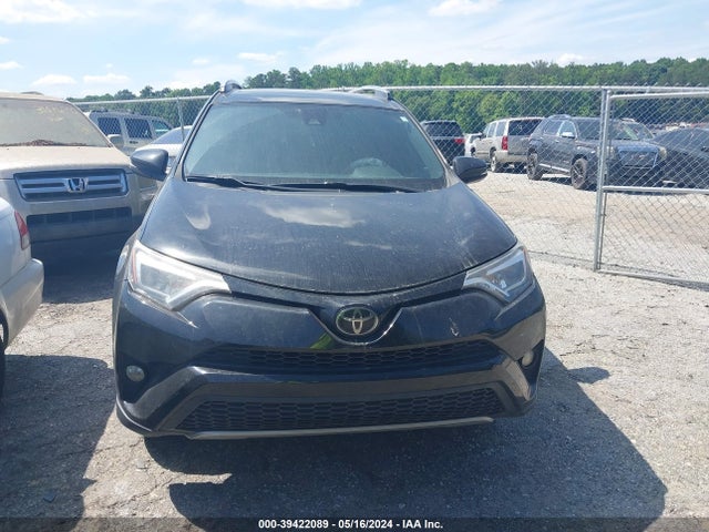 Toyota RAV4 SE 2018 2T3NFREV4JW434352 Image 12