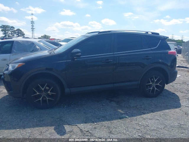 Toyota RAV4 SE 2018 2T3NFREV4JW434352 Image 14