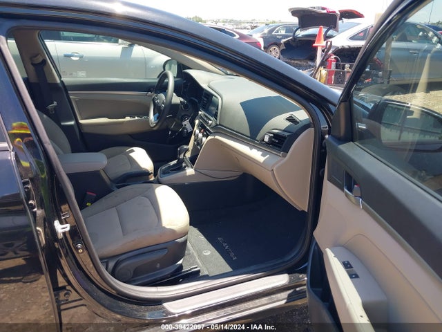 Hyundai ELANTRA SEL 2019 KMHD84LF5KU854751 Image 5