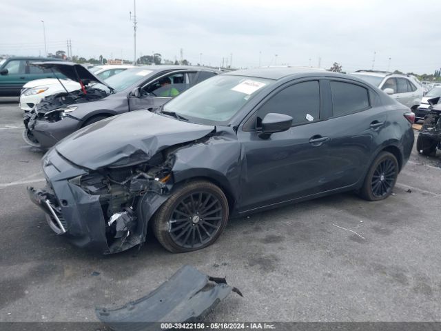 3MYDLBZVXGY124944 Scion IA