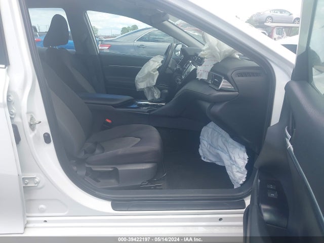 Toyota CAMRY LE 2020 4T1C11AK9LU941679 Image 5