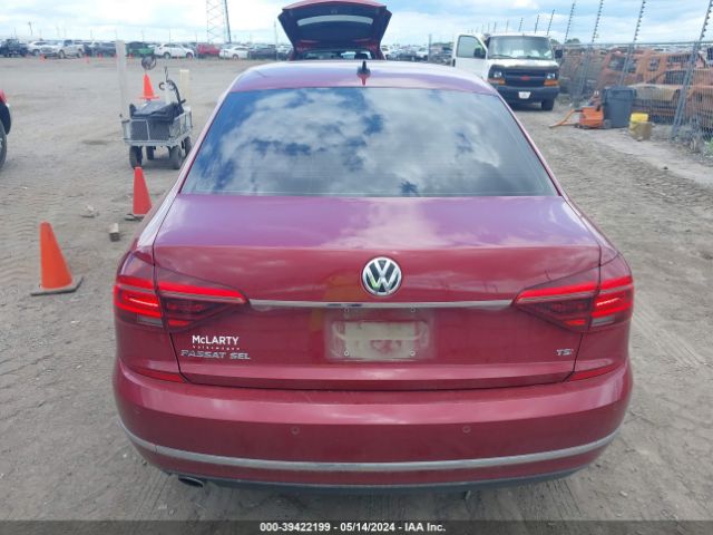 1VWCT7A38HC044650 Volkswagen Passat 1.8t Sel Premium