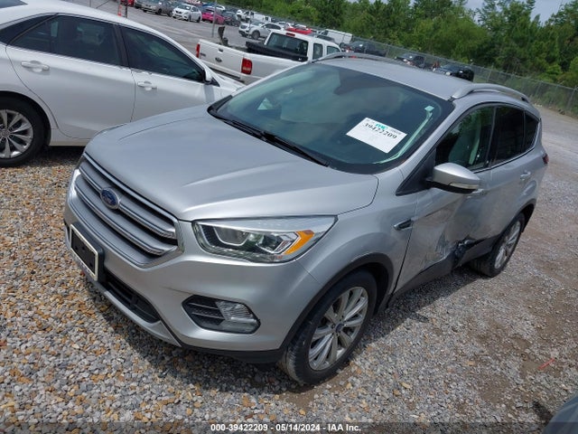 Ford Escape Titanium 2017 1FMCU0J97HUC55971 Image 2
