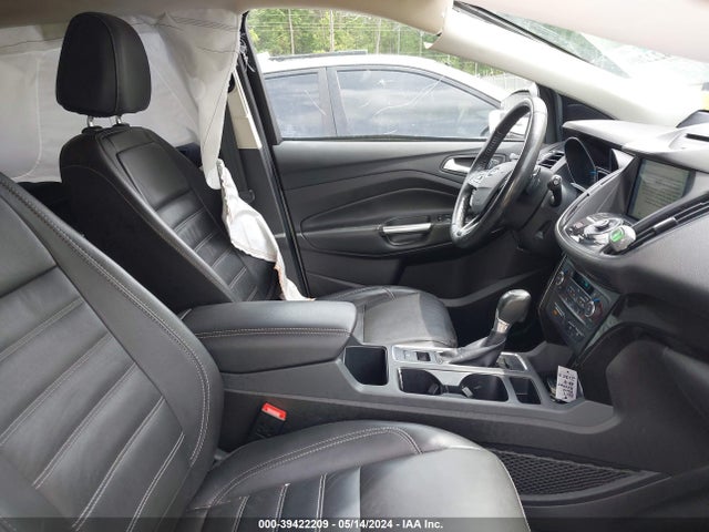 Ford Escape Titanium 2017 1FMCU0J97HUC55971 Image 5