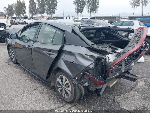 Toyota Prius Prime Premium 2018 JTDKARFP0J3098770 Image 3