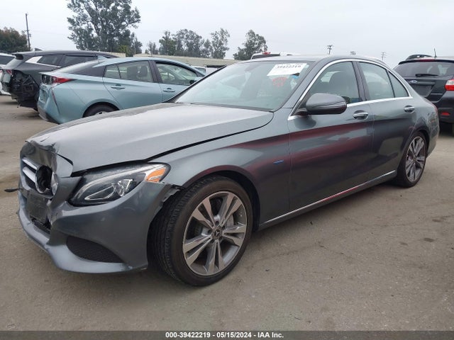 55SWF4HB7JU235597 Mercedes-Benz C 350E