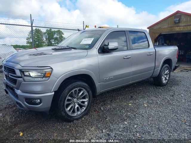 RAM 1500 Laramie  4x4 5'7 Box 2021 1C6SRFJT7MN783330 Image 2