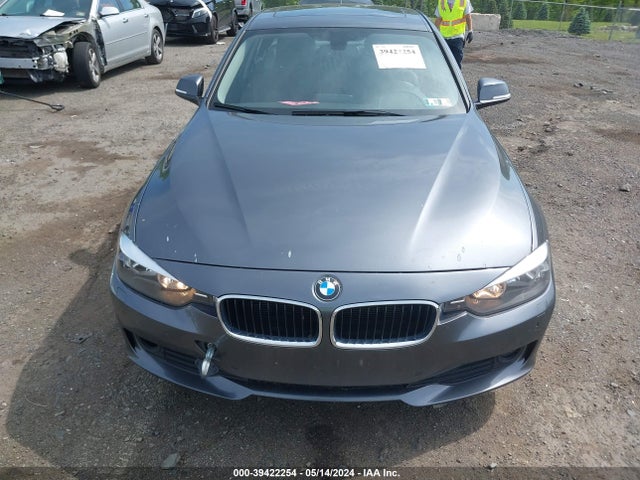 BMW 320i Xdrive 2015 WBA3C3C59FK201113 Image 6