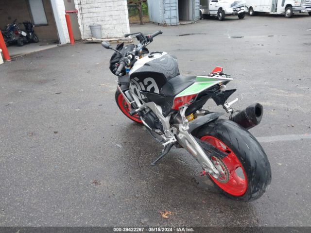 2017 APRILIA TUONO ZD4KGUA0XHS000473 Photo 2