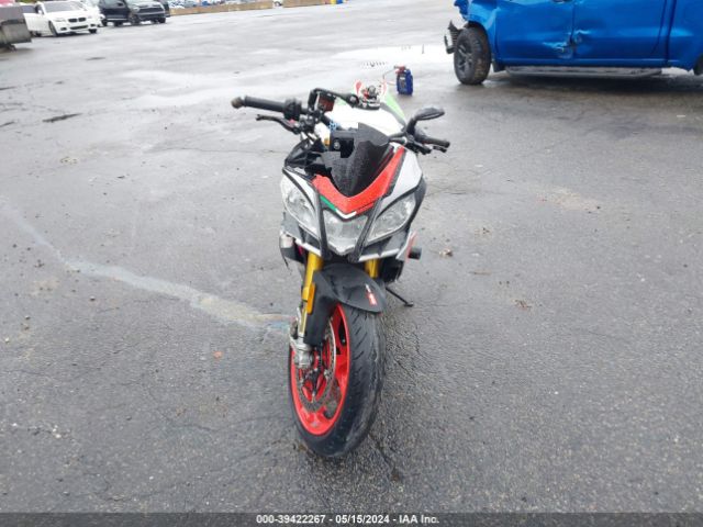 2017 APRILIA TUONO ZD4KGUA0XHS000473 Photo 4